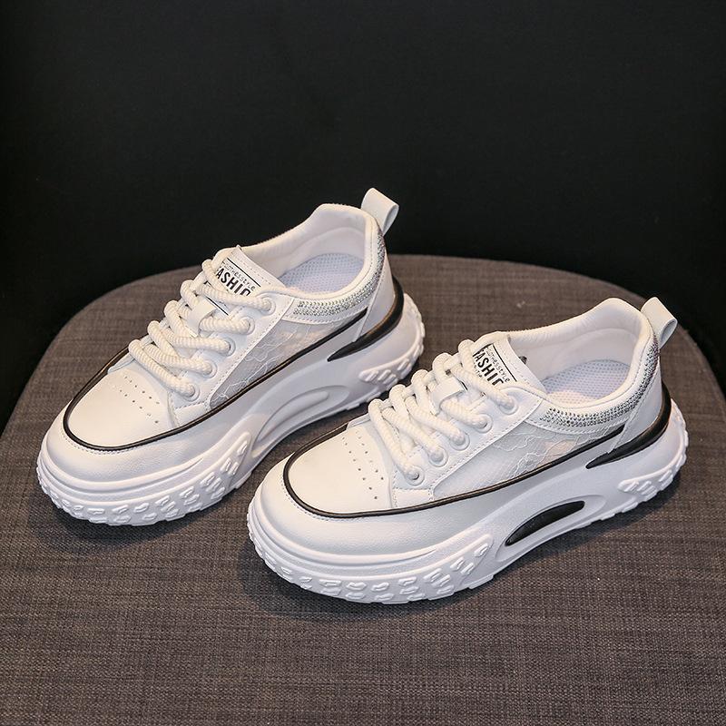 Женские летние кроссовки «папины кроссовки» новая кружевная сетка дышащие маленькие белые туфли универсальные толстая подошва увеличение роста маленькие маффины женская обувь