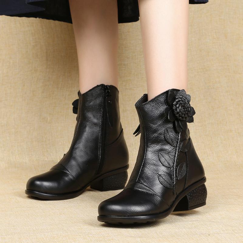Новые ботильоны из коровьей кожи, женская обувь, зимние ботинки из натуральной кожи, мягкие, с цветочным узором, удобные, теплые, на запасном каблуке889