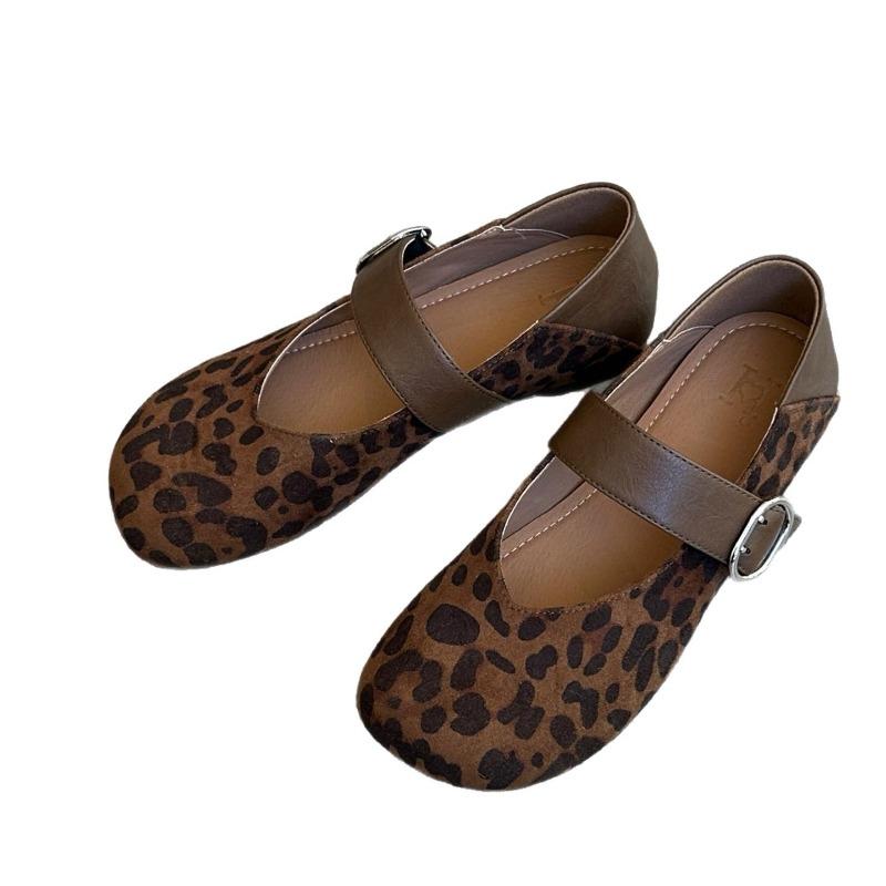 Ретро универсальные туфли Мэри Джейн на плоской подошве с неглубоким вырезом, новые удобные балетки на одной педали