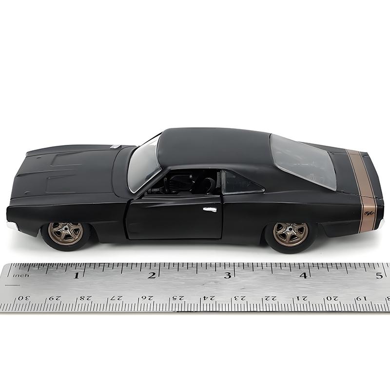 1:32 Зарядное устройство Widebody 1968 года Литой металлический автомобиль Игрушечные автомобили Модель автомобиля Масштабная модель автомобиля Для детей