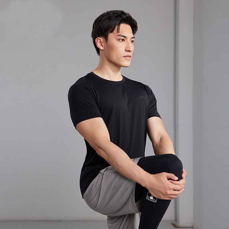 Li-Ning Круглый вырез, быстросохнущая, прохладная, дышащая, с коротким рукавом, мужская футболка, черный цвет ATSU819-1