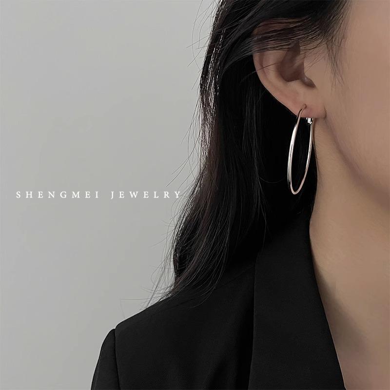 Трендовые серьги-кольца из стерлингового серебра 2025 для женщин - Современный европейский и американский стиль