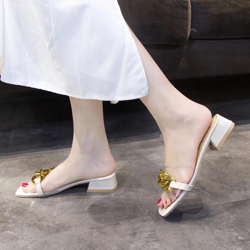 Тапочки Летняя обувь для женщин Сандалии Элегантные женские шлепанцы на среднем каблуке Повседневная мода Сексуальные прозрачные домашние платья