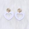 1 пара полых висячих сережек с сердечками для женщин и девочек, модные акриловые серьги-гвоздики ярких цветов, легкие ювелирные изделия в виде висячих ушек в виде сердечек