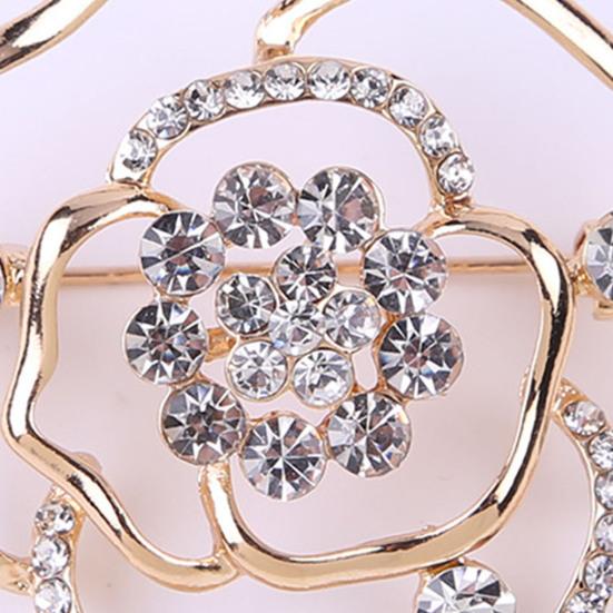 Hollow Glossy Rose Flower Brooch Sparkling Rhinestones Inlaid Pin Luxury Wedding Dress Badge Women Sweater Coat Jewelry Accesorries
