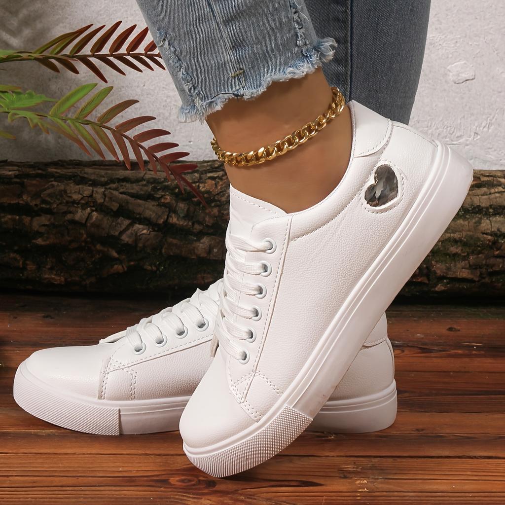 Маленькие белые туфли женские 2025 новые мягкая подошва нескользящие для бега студенческие повседневные под все на плоской подошве базовые студенческие женские кеды