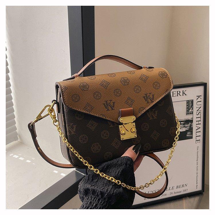 Сумка через плечо простая модная ретро женская сумка 2024 новая персонализированная повседневная текстура иностранный стиль косой пролет маленькая квадратная сумка