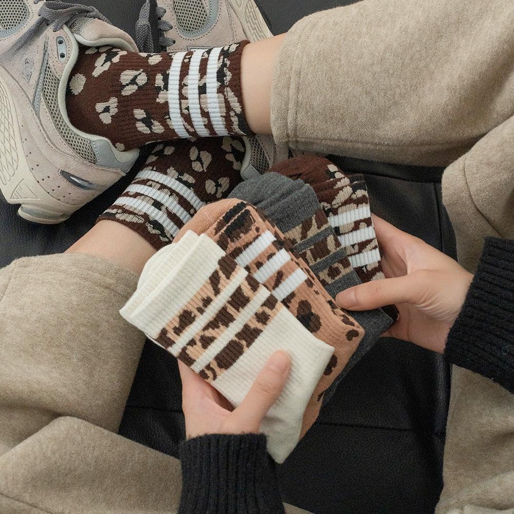 Женские гольфы до середины икры с леопардовым принтом, коллекция осень-зима, классические и универсальные гольфы до бедра в полоску с леопардовым принтом
