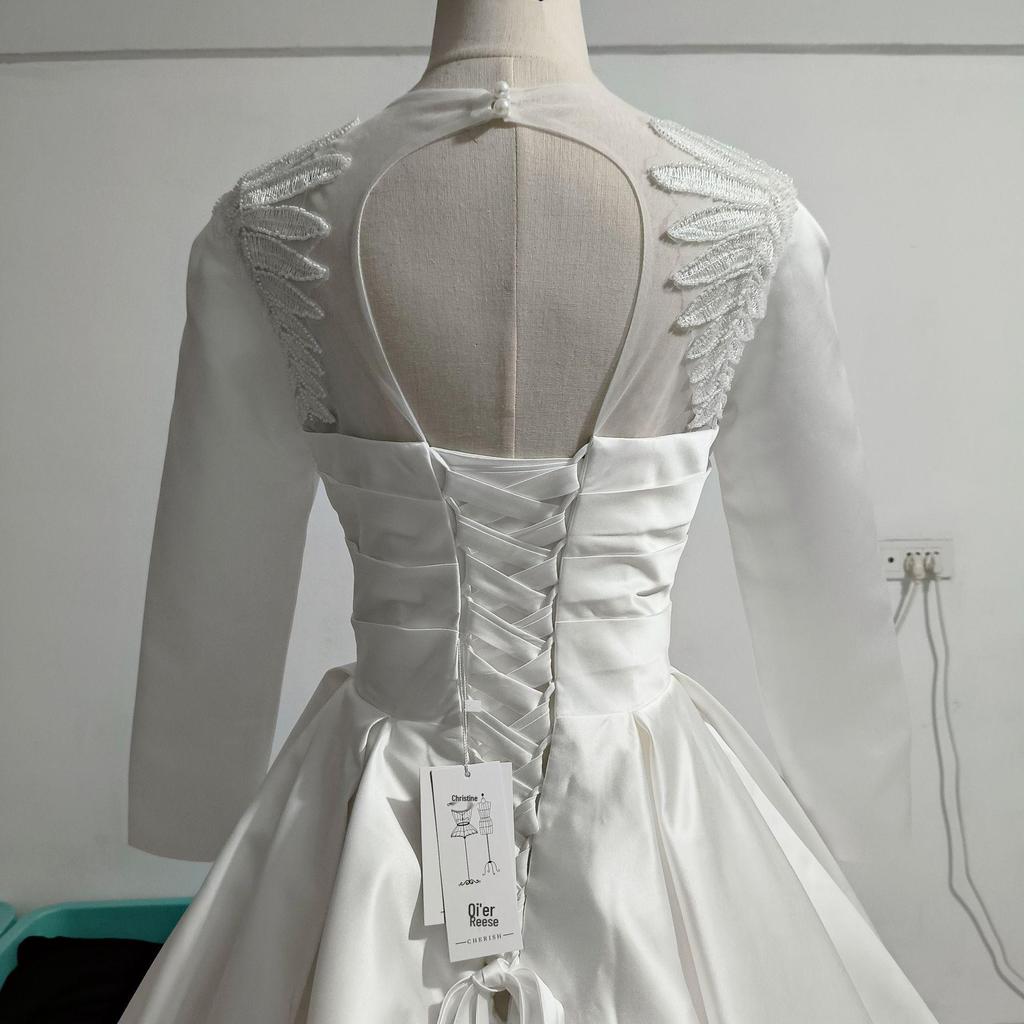 Атласное ретро-легкое свадебное платье с маленькими длинными рукавами - свадебная коллекция 2024 года