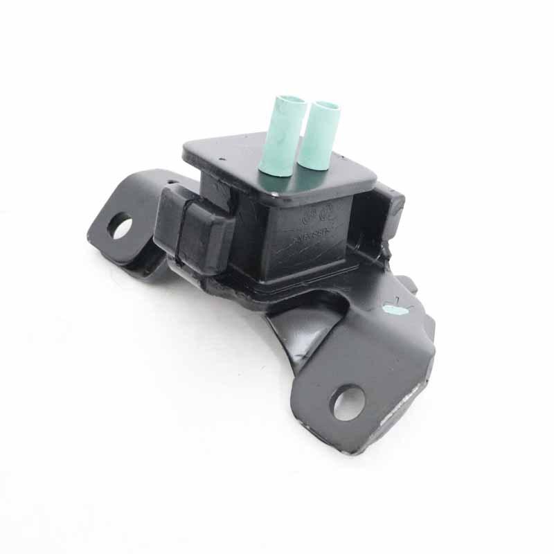 Подушки крепления двигателя левая и правая Jiangxi Isuzu DMAX (Резиновые амортизаторы)