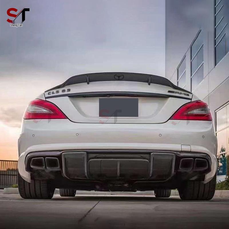 Mercedes-Benz CLS W218 Задний диффузор и губа из углеродного волокна