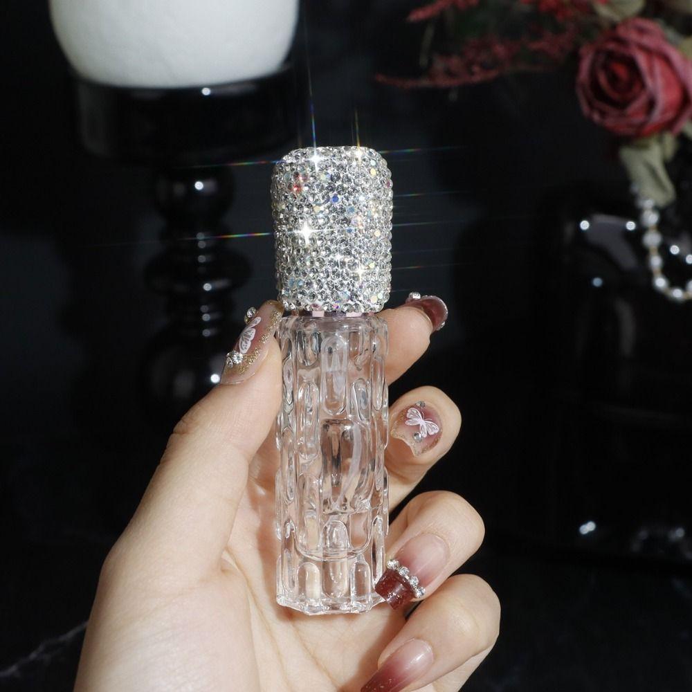 Creative Rhinestone Bottle Empty Refillable Rhinestone Oil Diffuser Bottle Decorative 10ML Essential Oil Bottle Home Decoration