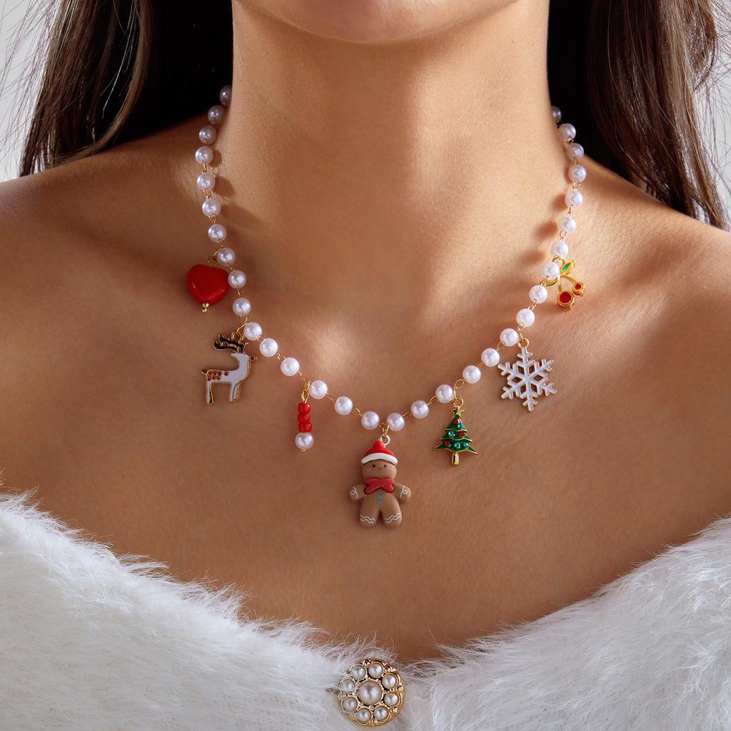 Christmas Multilayer Beaded Letter Necklace For Women Santa Claus Xmas Tree Wreath Elk Pendant Rice Beads Choker Holiday Jewelry