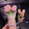Креативное украшение салона автомобиля Милые поделки Орнаменты Автомобильный букет из тюльпанов Декоративные принадлежности Украшение центральной консоли автомобиля Подарки