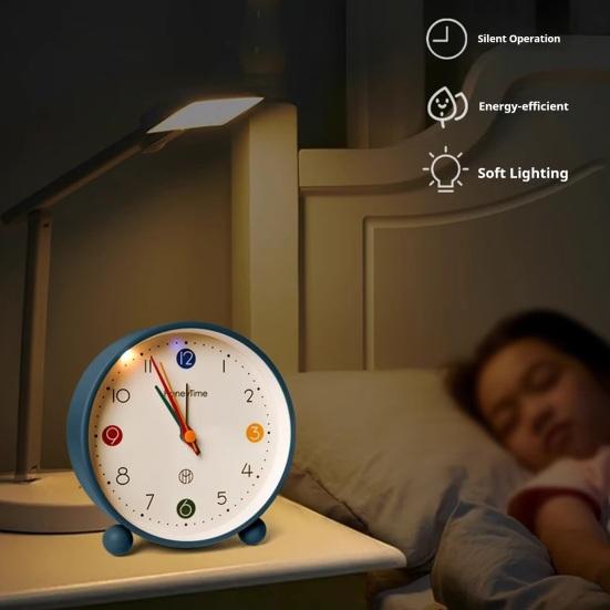 Yousheng Analog Alarm Clock with Night Light Non-Ticking Silent Battery Operated Bedroom Desktop Digital Quartz Clock Children Students Birthday Gift