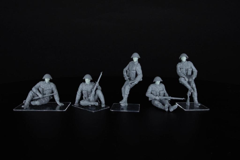 Miniart Британский танк Западная смоляная голова Пластик MA35496 1/35 Всадник, Европа, Модель, (Человек)