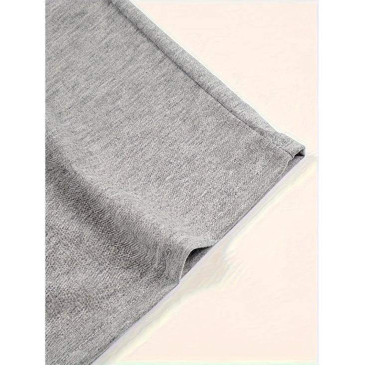 Women's casual and elegant style with heart-shaped chrysanthemum letter print, round neck, suitable for spring, summer, and autumn3Long-sleeved