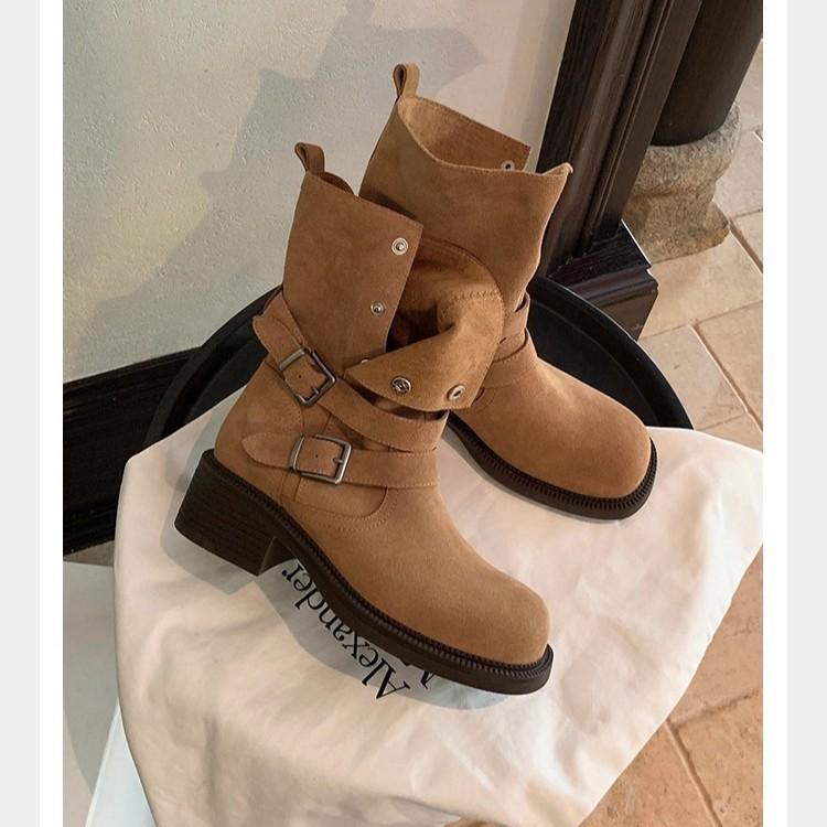 Виноградная мать того же стиля, увеличение высоты на 5,5 см~ Maillard толстый каблук толстая подошва ремешок с пряжкой коровья замша высокий каблук короткие ботинки женские