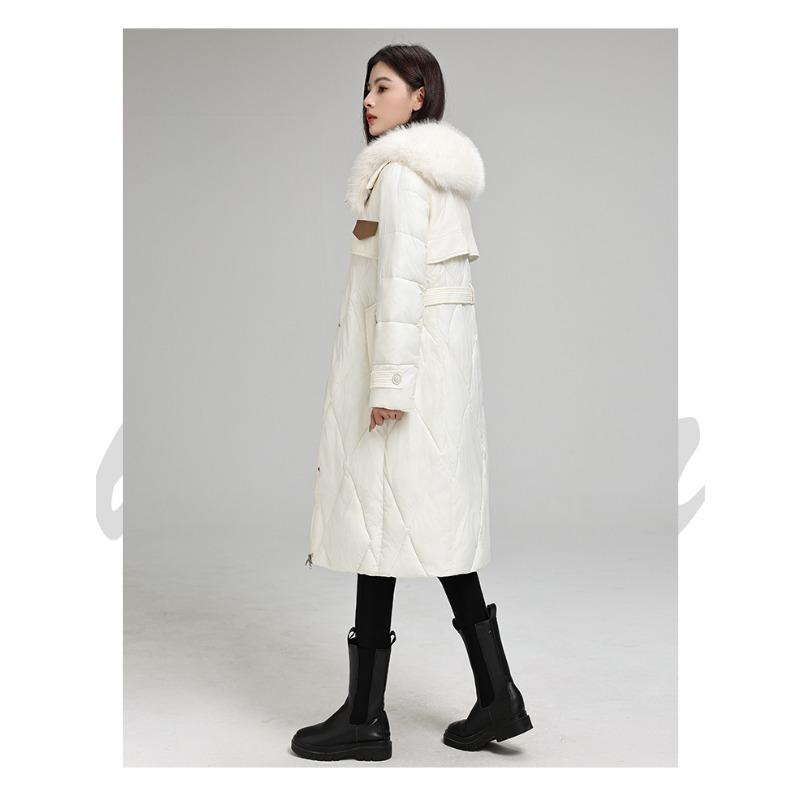 Элегантное и стройнящее длинное пуховое пальто с большим меховым воротником для женской зимней моды