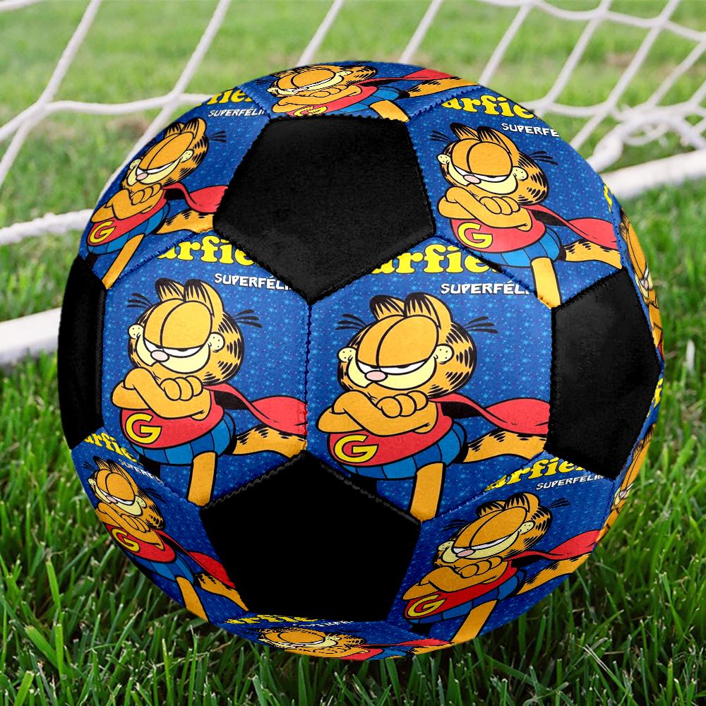 Garfield Theme Size 5 Soccer Ball, Suitable for Both Indoor and Outdoor Matches, a Gift Suitable for Everyone.
