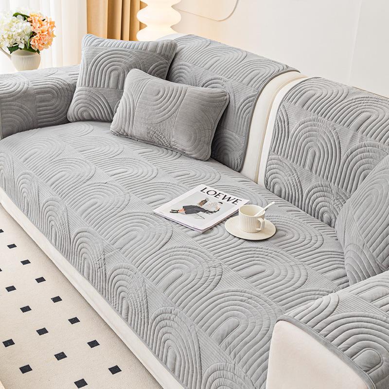 Утолщенные бархатные чехлы для диванов, нескользящий коврик для дивана, зимние теплые моющиеся чехлы для диванов для гостиной, однотонные мягкие диванные полотенца