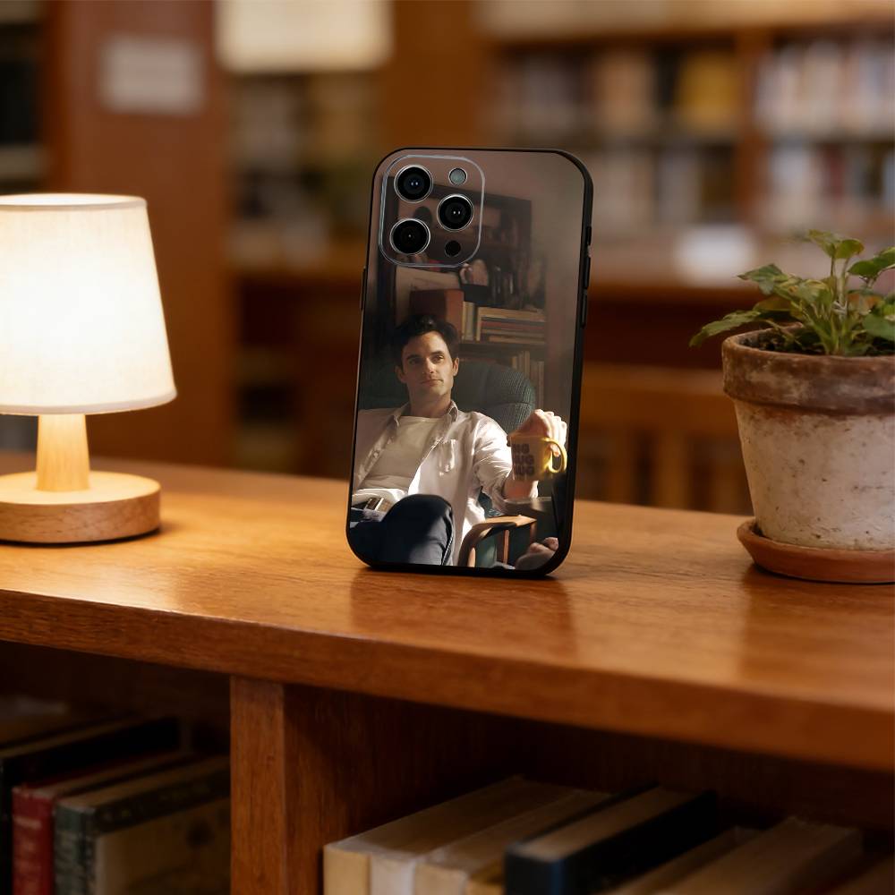 Чехол для телефона Джо Голдберг для iPhone 17, 16, 15, 14, 13, 12, 11 Plus, Pro Max, Других Мягкий Черный Чехол