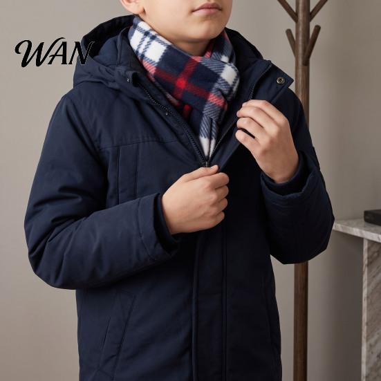 Thickened Winter Neck Warmer Double Sided Velvet Scarf for Kids, Soft Plaid Easy to Tuck Boys and Girls, Lightweight Comfortable Wrap Outdoor