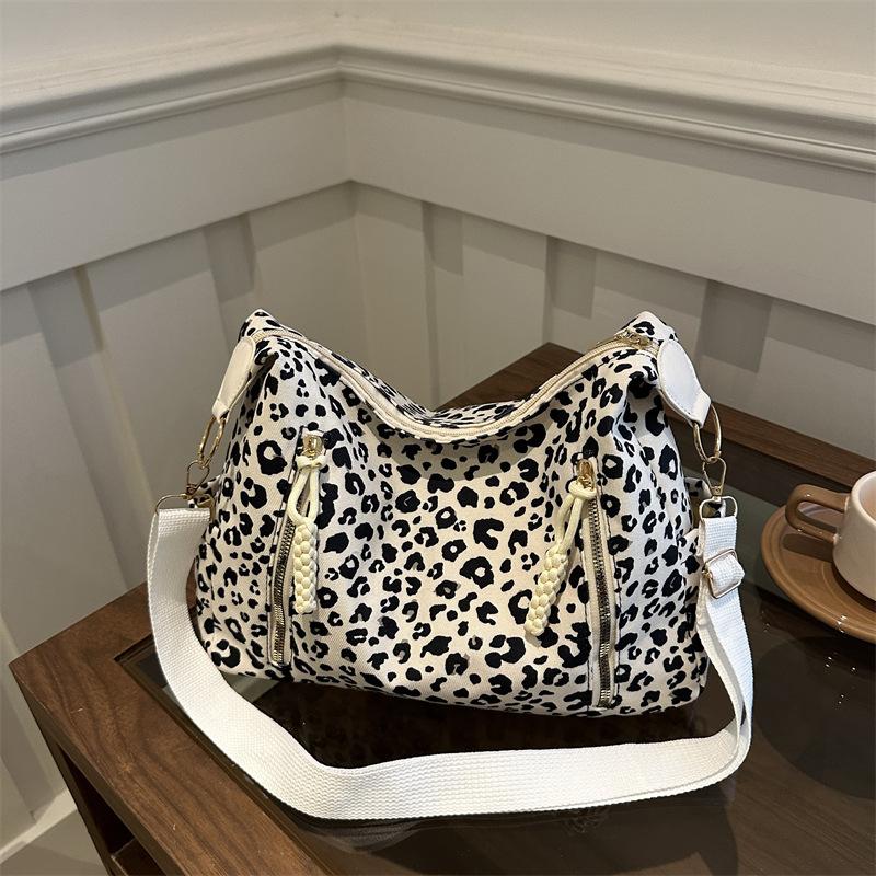 Винтажная сумка-тоут с леопардовым принтом женская 2025 новая повседневная сумка-мессенджер замшевая большая вместимость на плечо