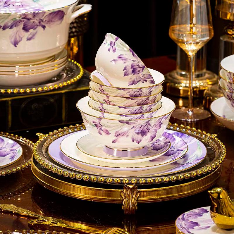 Роскошный набор посуды из костяного фарфора с золотой росписью «Гочао»: Новый подарочный набор из миски и тарелки в китайском стиле.