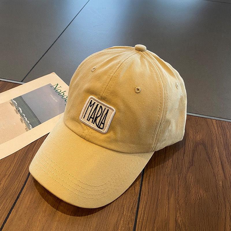 Classic Men's Baseball Cap with Embroidered Letters - Stylish and Comfortable Headwear for Any Occasion