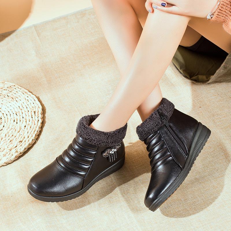 Mom Shoes Cotton Shoes Winter Soft Bottom Non-slip Middle-aged Women Shoes Elderly Leather Shoes Padded Warm Snow Boots
