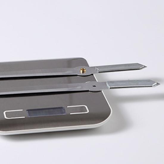 Настенные часы, точные бесшумные декоративные светящиеся подвесные часы в скандинавском стиле без перфорации для гостиной