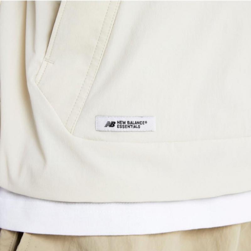 New Balance Essential Lightweight Stretch Short Sleeve Anorak Nbnae21033 35