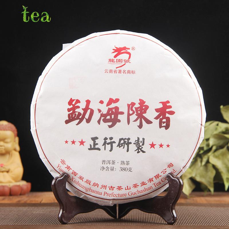Yunnan Longyuan Menghai Chenxiang Pu'er Зрелый чайный торт Ранняя весна Древнее дерево Торт Yunnan Qizi 380 г/торт