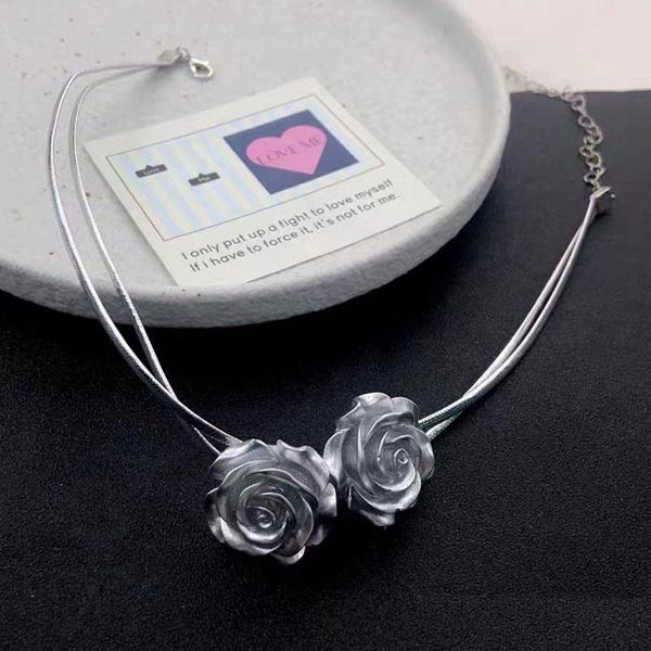 Gorgeous Fashion Leather Flower Necklace Women's Popular Collar Chain Temperament Rose Choker Neckchain Engagement Anniversary Jewelry Gift