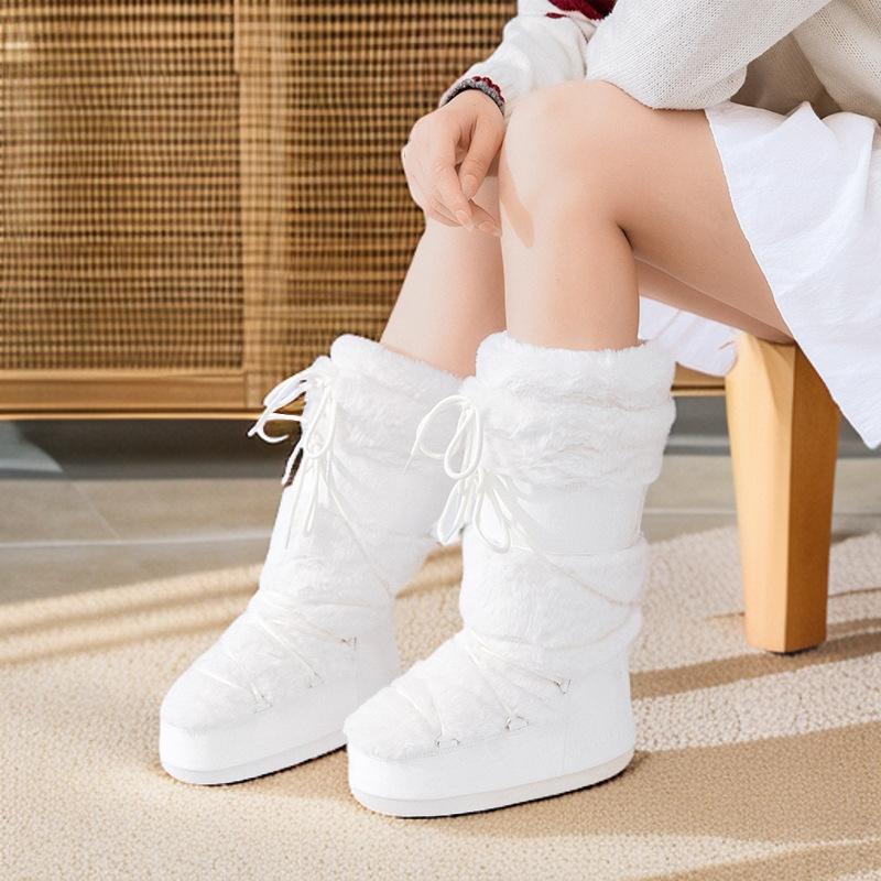 Snow Boots Women's 2025 Winter Cotton Shoes Piled Thickened Thermal Sleeve Cotton Boots Waterproof and Non-slip Thick-soled Moon Short Boots
