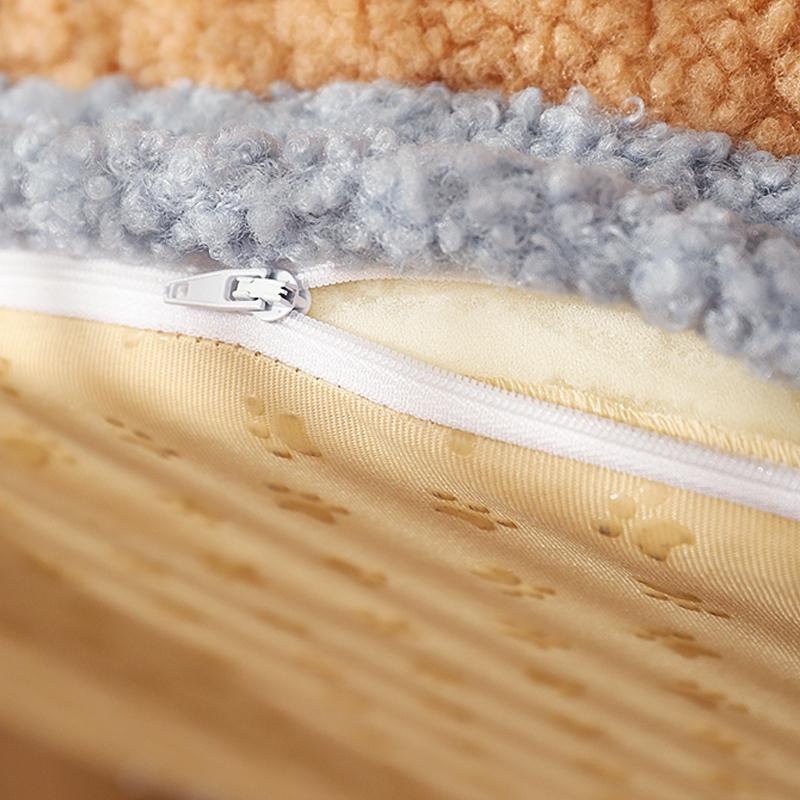 Cat Bed Warm Bear Shape Pet Sleeping Mat for Small Medium Dogs Cats Soft Cozy Cat Sofa Non-slip Puppy Kitten Nest Pet Supplies