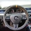 Для Skoda Octavia 2017 Fabia 2016 2017 Rapid Spaceback 2016 Ручная прошивка Кожа Замша автомобильный Руль Покрытие