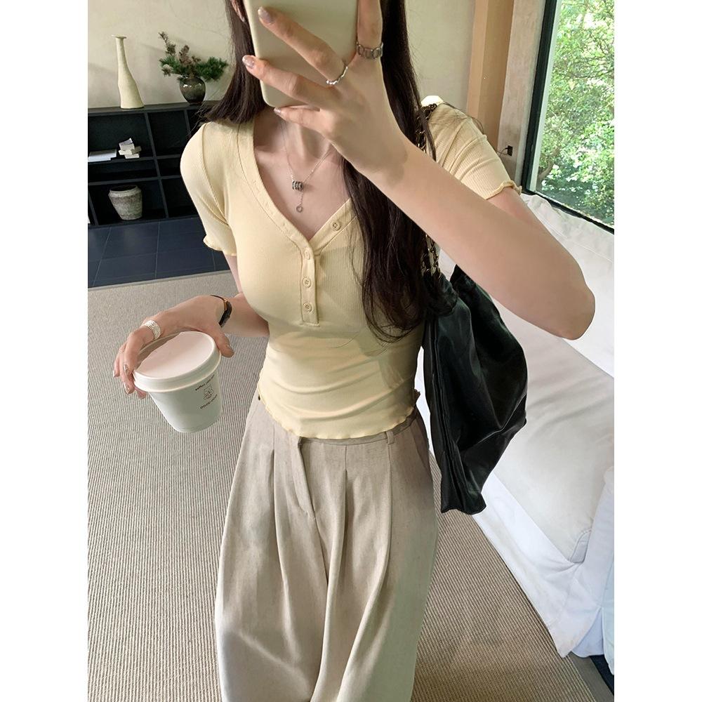 No price reduction #front shoulder button V-neck short-sleeved T-shirt women's fungus edge design slim-fit top