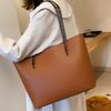Bag Women's 2025 New European and American Fashion Simple Shoulder Bag Large Capacity Retro Chain Commuter Tote Bag
