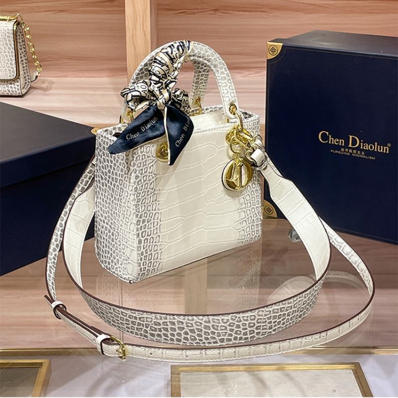 Модная дамская сумочка-темперамент, элегантная, через плечо, с крокодиловой текстурой, с лентой, с украшением в виде столетней сумки через плечо