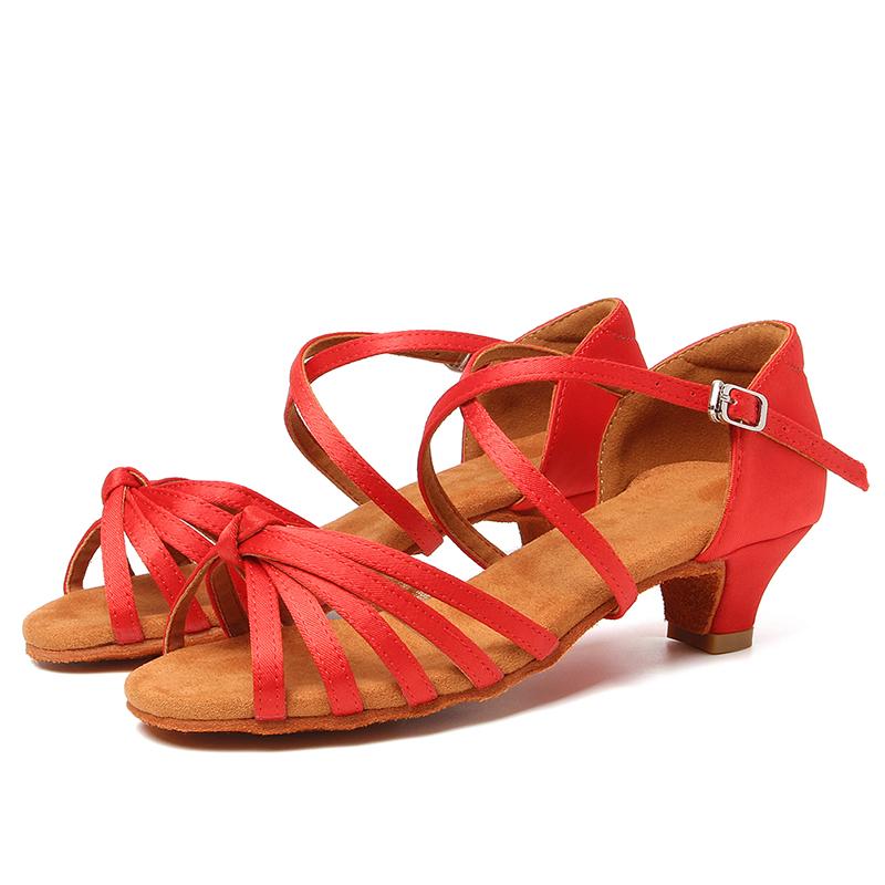 Женская обувь для латиноамериканских танцев для детей, мягкая подошва, обувь для бальных танцев, обувь для сальсы и чачи, каблук 4 см