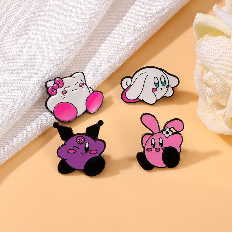 Мультяшная эмалевая брошь из сплава Sanrio Kirby Куроми Хелло Китти Синнаморолл Милый значок-булавка для одежды Рюкзак Декор