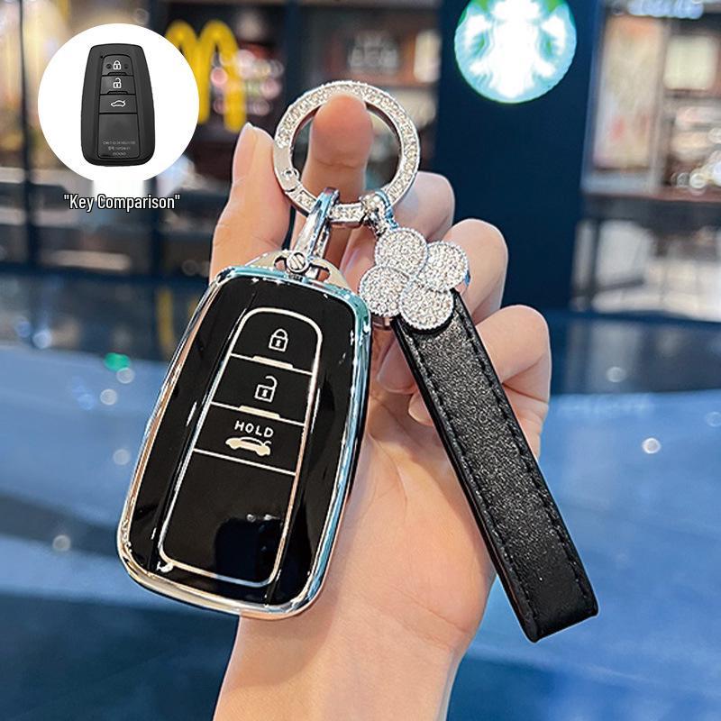 Женские брелоки для Toyota: Corolla, Camry, Levin, Avalon, Highlander, RAV4 и CHR.