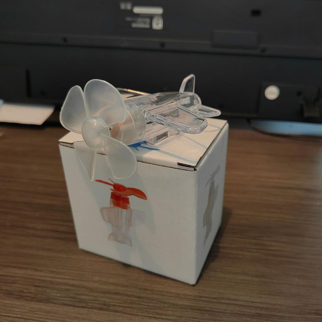 Ветроэнергетика Малые самолеты Цветные огни Электромобили Мотоцикл Ветроэнергетика Светодиодные яркие огни Украшение автомобиля Автомобильные атмосферные огни