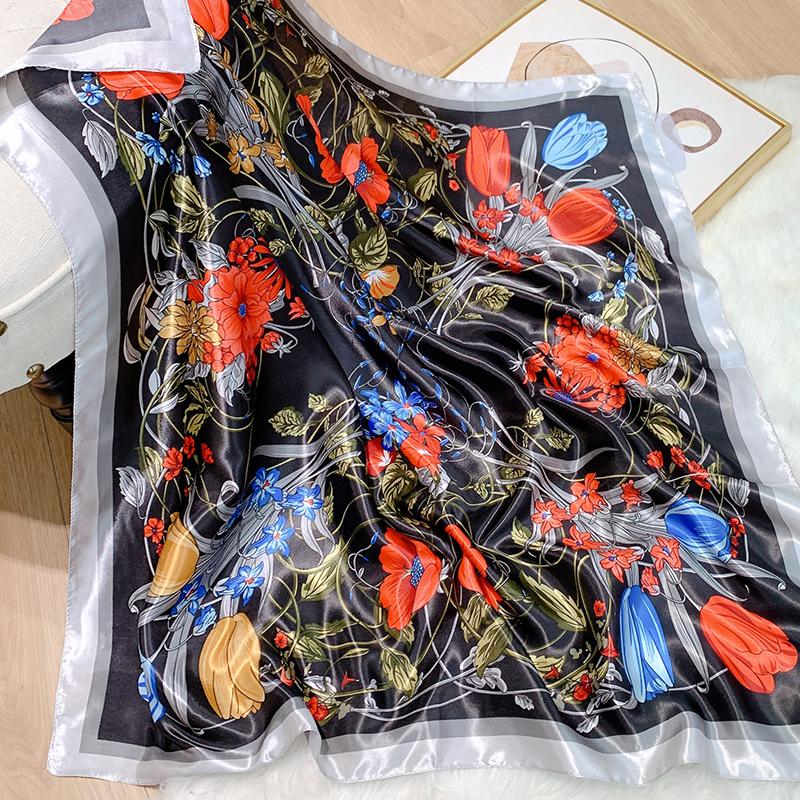 Popular Shawls Europe And America Fashion Bandannas Wild Leopard Print Sunscreen 90X90CM Bandanna Luxury Square Silk Scarves