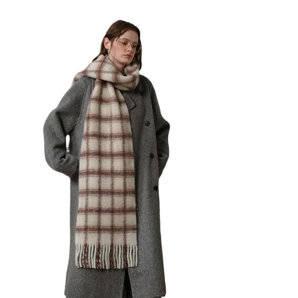 Designer wool plaid scarf women's autumn and winter increase the soft and simple atmosphere pink plaid scarf shawl
