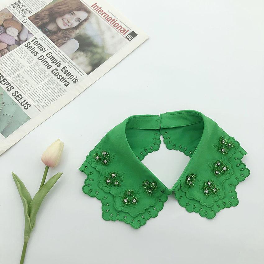 White Fake Collar for Women Shirt Blouse Necklace Candy Color False Collar Handmade Beads Detachable Sweater Collars Decor