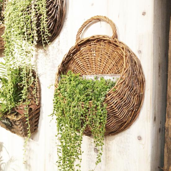 1 Set Plant Basket Handmade Weaving Multi-Function Rattan Wall Fence Hanging Pot Plants Holder for Garden