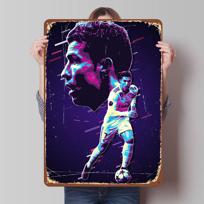 Cristiano Ronaldo Retro Art Tinplate Poster Customized Wall Art Vintage Metal Signs Retro Tin Plaque for Gamer Decoration Room